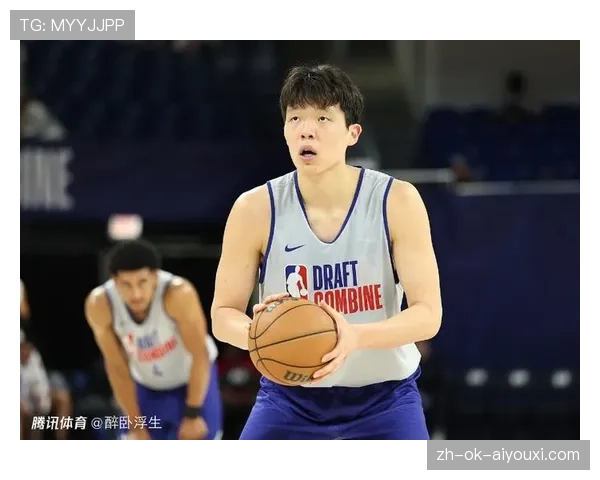 杨瀚森穿的鞋比我一个月工资还贵，这日常是演电影吗？